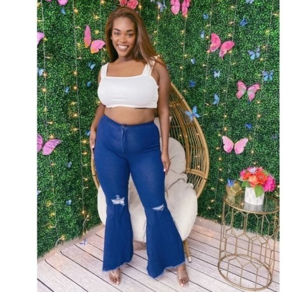 Snatched Plus Wide Leg Jeans: 2X - Picture 1 of 3